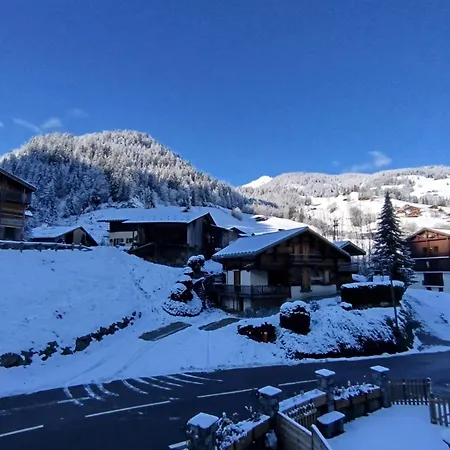 Superb 3 Next To The Chairlift In *